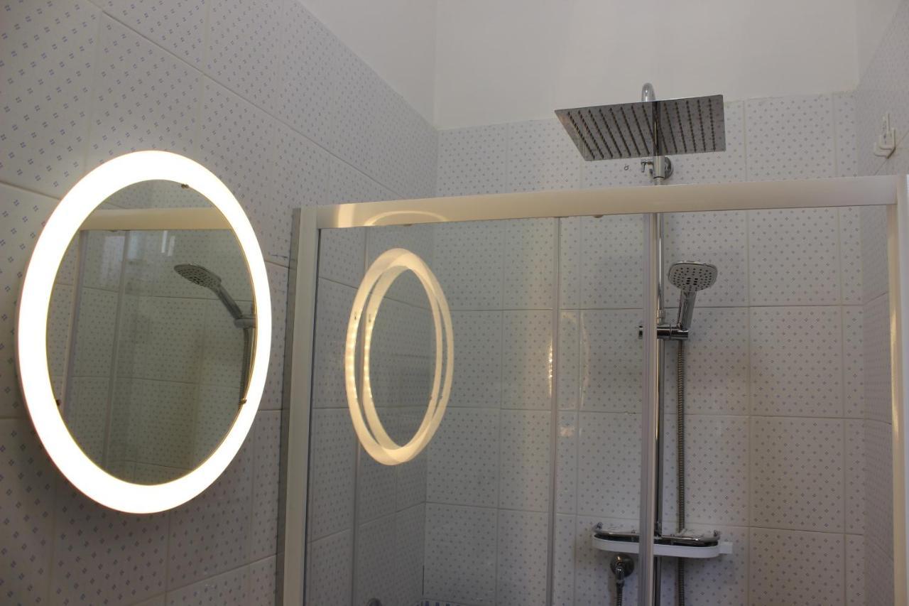 Little Suite Napoli Екстериор снимка